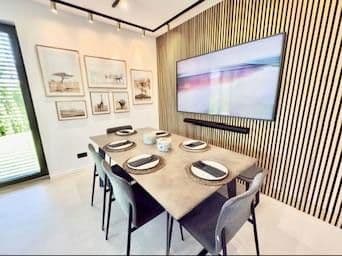 Prenájom bytu 4-izbový 124 m², Hamburg, Hamburg Prenájom bytu 4-izbový 124 m², Hamburg, Hamburg