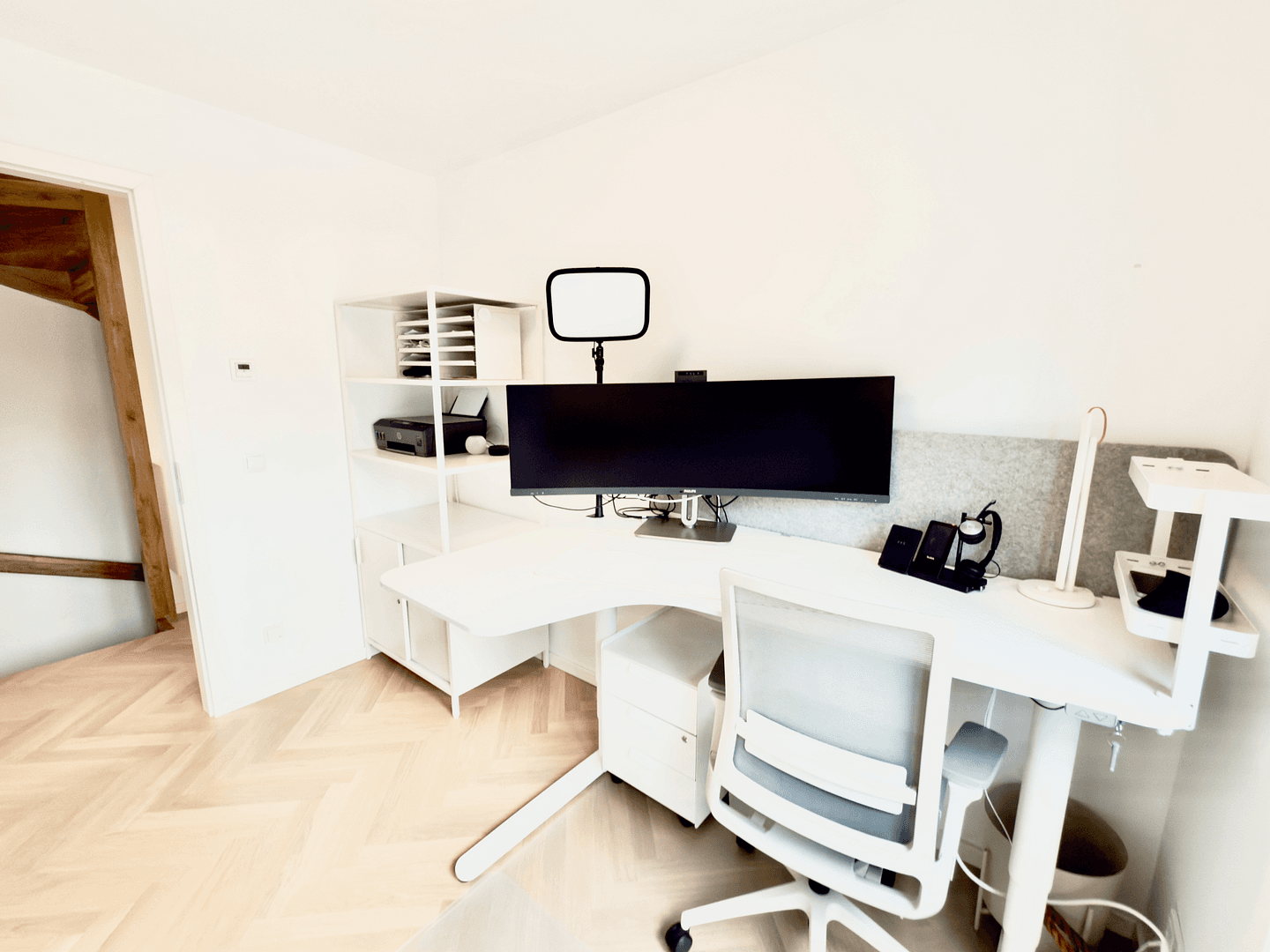 Prenájom bytu 4-izbový 124 m², Hamburg, Hamburg Prenájom bytu 4-izbový 124 m², Hamburg, Hamburg