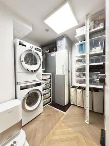 Prenájom bytu 4-izbový 124 m², Hamburg, Hamburg Prenájom bytu 4-izbový 124 m², Hamburg, Hamburg