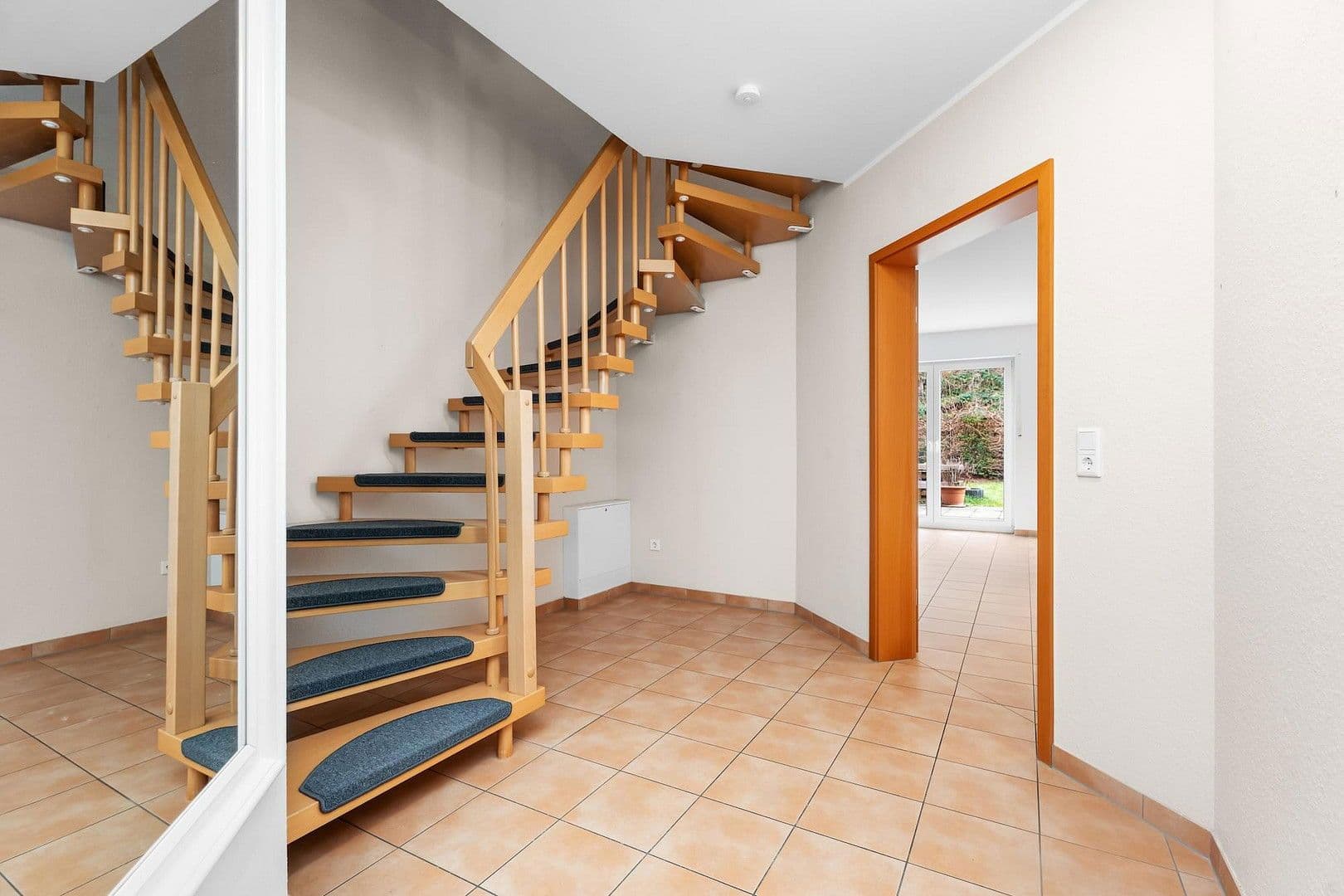 Prenájom domu 155 m², pozemek 182 m², Mechernicher Str. 15, Mechernich, Severné Porýnie - Westfálsko Prenájom domu 155 m², pozemek 182 m², Mechernicher Str. 15, Mechernich, Severné Porýnie - Westfálsko