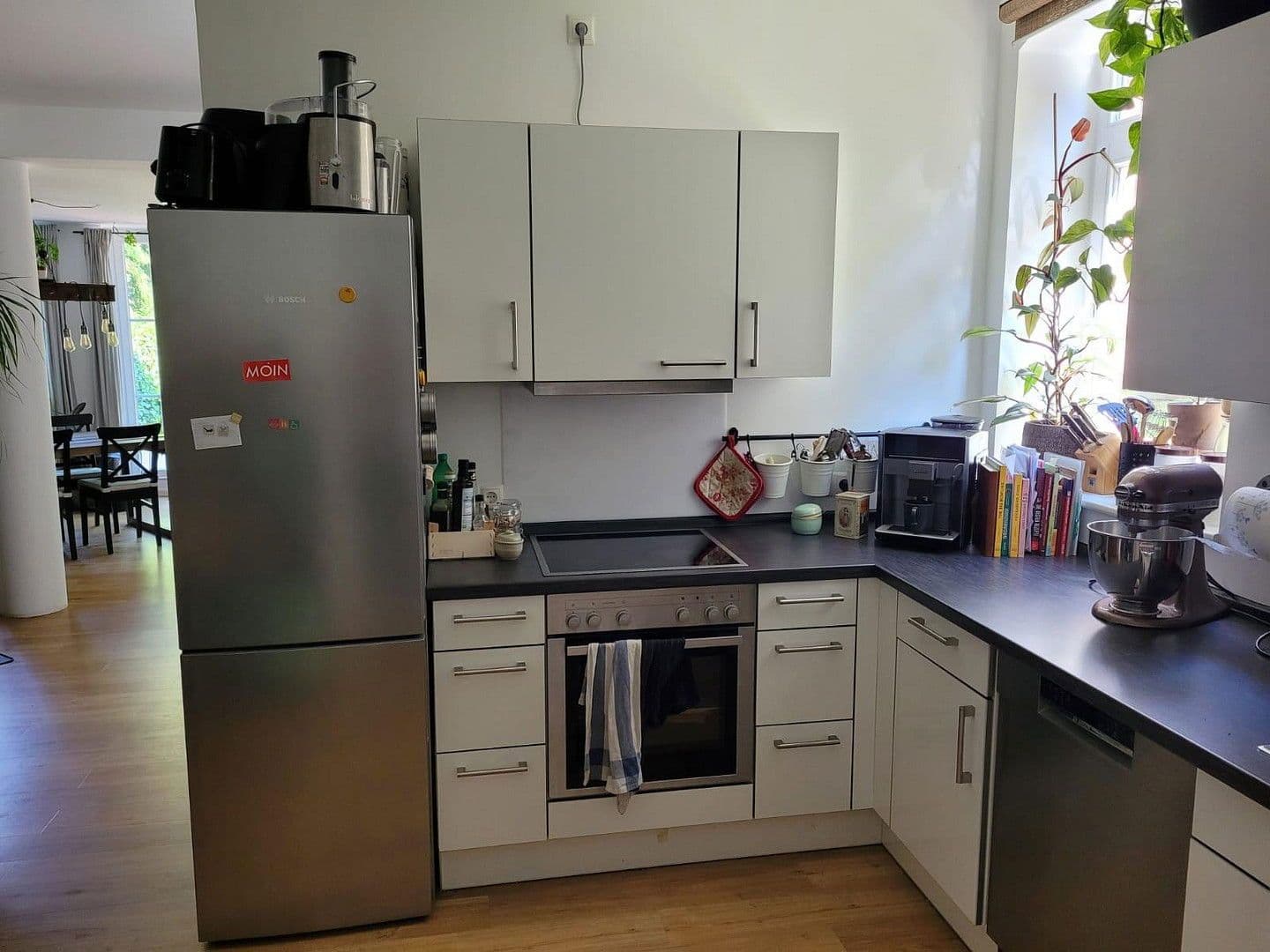 Prenájom bytu 2-izbový 78 m², Warnemünder Weg 8, Hamburg, Hamburg Prenájom bytu 2-izbový 78 m², Warnemünder Weg 8, Hamburg, Hamburg