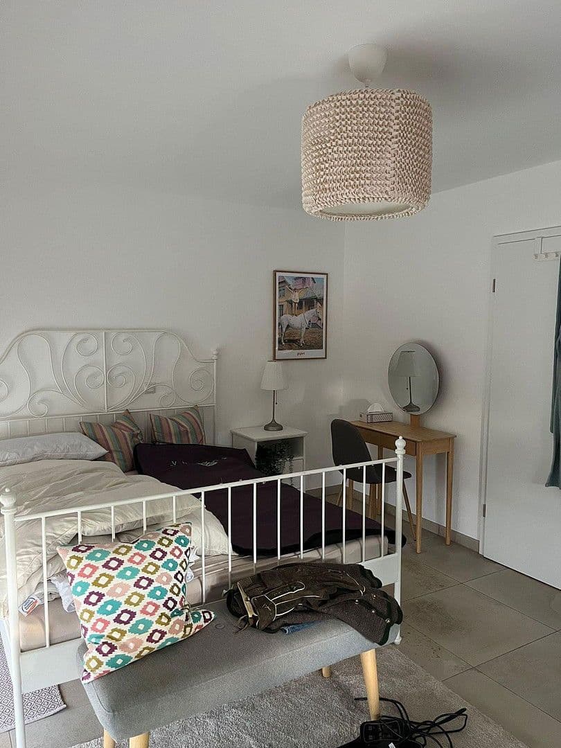 Prenájom domu 145 m², pozemek 150 m², Aying, Bavorsko Prenájom domu 145 m², pozemek 150 m², Aying, Bavorsko