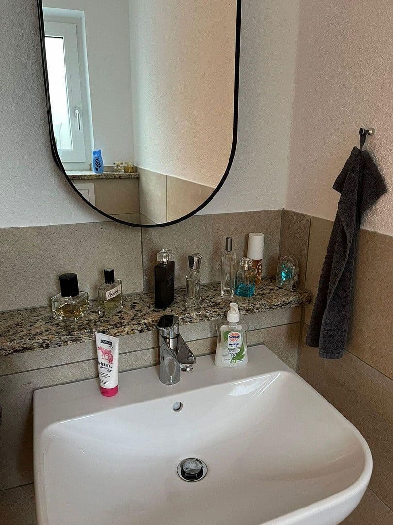 Prenájom domu 145 m², pozemek 150 m², Aying, Bavorsko Prenájom domu 145 m², pozemek 150 m², Aying, Bavorsko