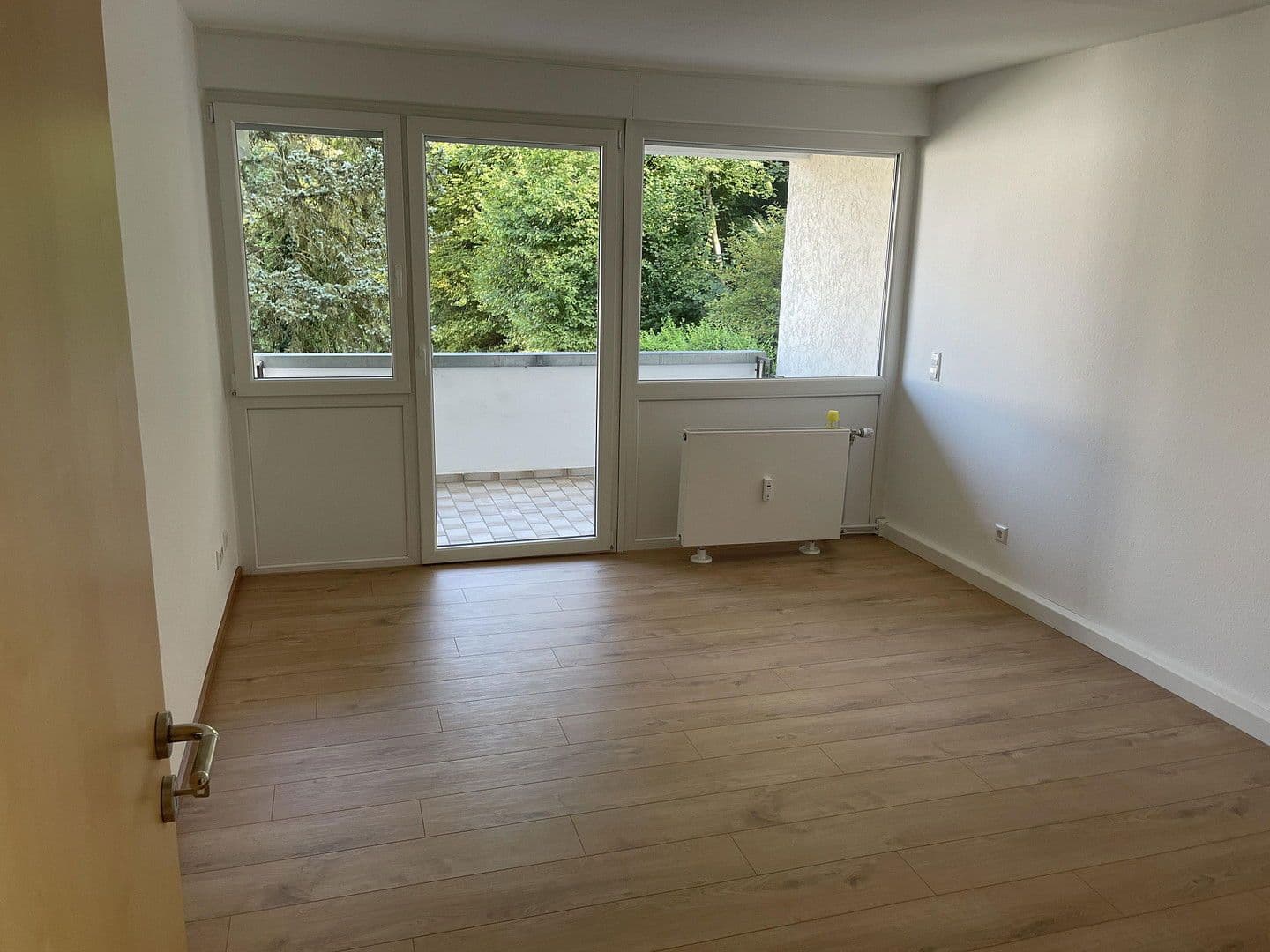 Prenájom bytu 2-izbový 57 m², Obrigheim, Bádensko-Wurttembersko Prenájom bytu 2-izbový 57 m², Obrigheim, Bádensko-Wurttembersko