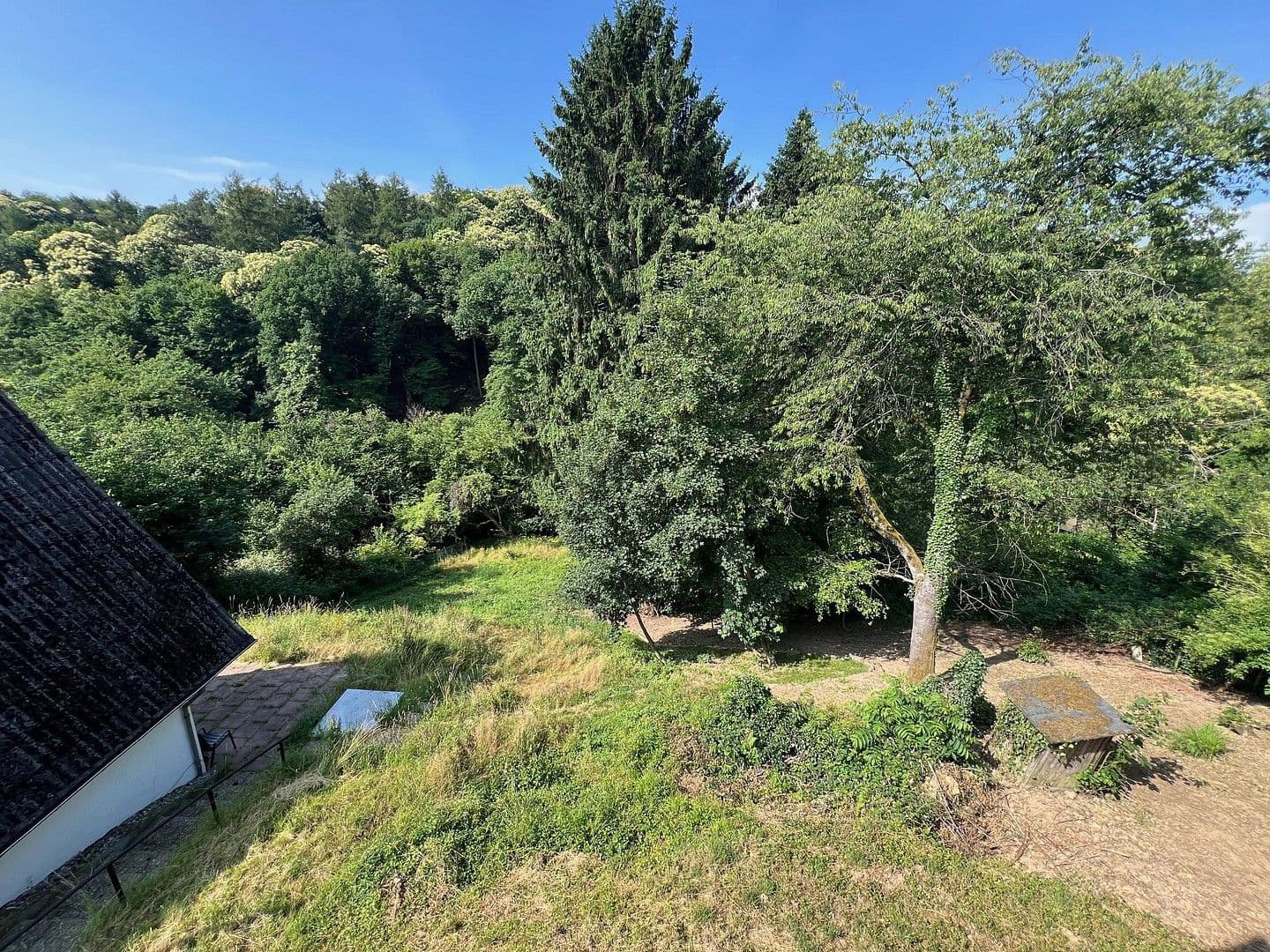 Prenájom domu 90 m², pozemek 1.700 m², Bad Soden am Taunus, Hesensko Prenájom domu 90 m², pozemek 1.700 m², Bad Soden am Taunus, Hesensko