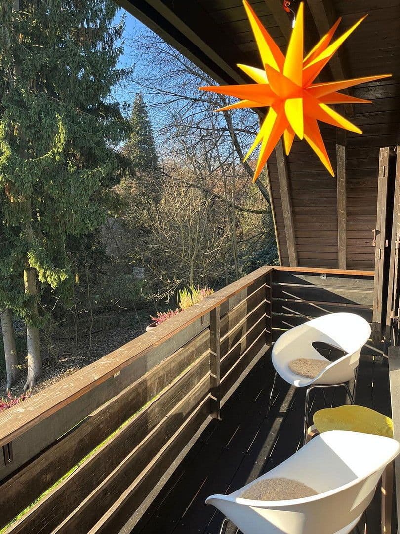 Prenájom domu 90 m², pozemek 1.700 m², Bad Soden am Taunus, Hesensko Prenájom domu 90 m², pozemek 1.700 m², Bad Soden am Taunus, Hesensko