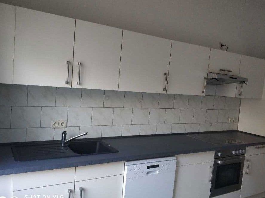 Prenájom bytu 4-izbový 95 m², Flensburg, Šlezvicko-Holštajnsko Prenájom bytu 4-izbový 95 m², Flensburg, Šlezvicko-Holštajnsko