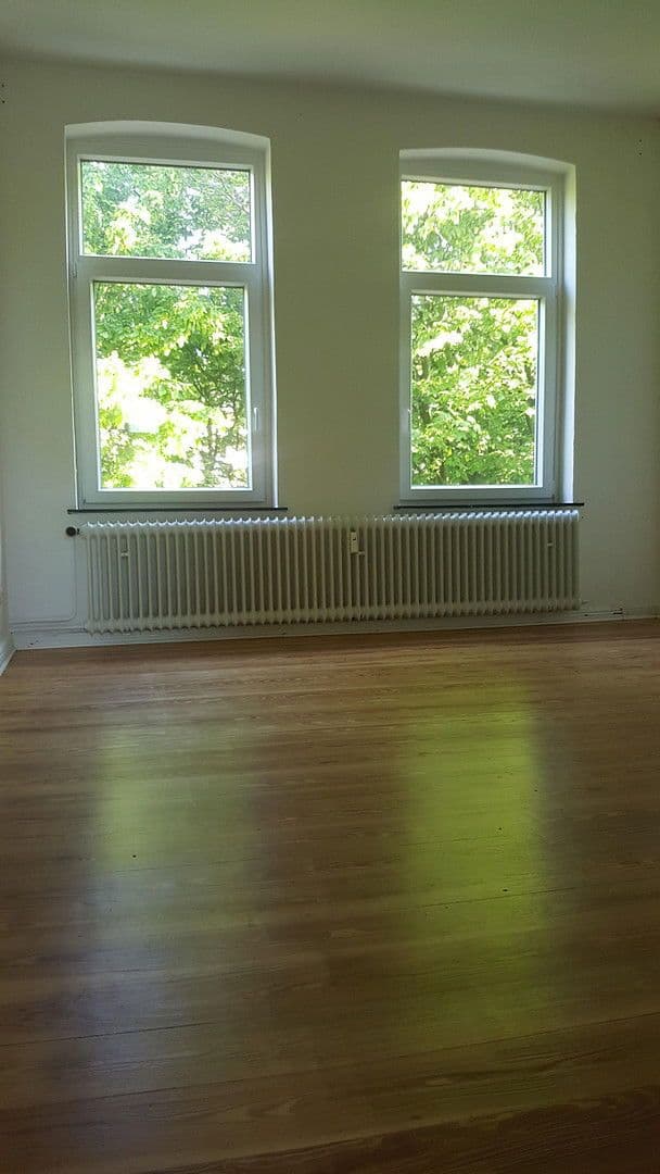 Prenájom bytu 4-izbový 95 m², Flensburg, Šlezvicko-Holštajnsko Prenájom bytu 4-izbový 95 m², Flensburg, Šlezvicko-Holštajnsko