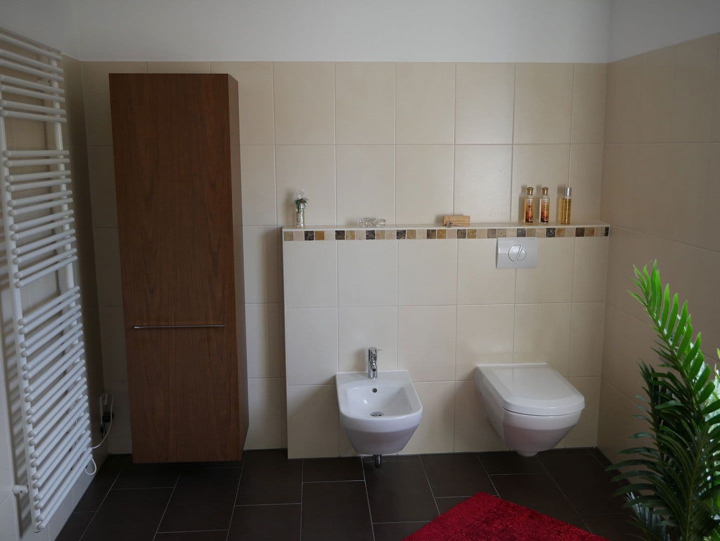 Predaj domu 200 m², pozemek 855 m², Leer (Ostfriesland), Dolné Sasko Predaj domu 200 m², pozemek 855 m², Leer (Ostfriesland), Dolné Sasko