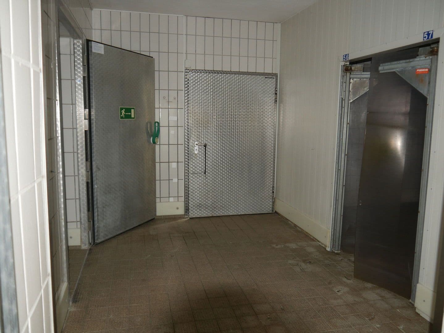 Prenájom nebytového priestoru 10.000 m², Salzunger Straße 115b, Leimbach, Durínsko Prenájom nebytového priestoru 10.000 m², Salzunger Straße 115b, Leimbach, Durínsko