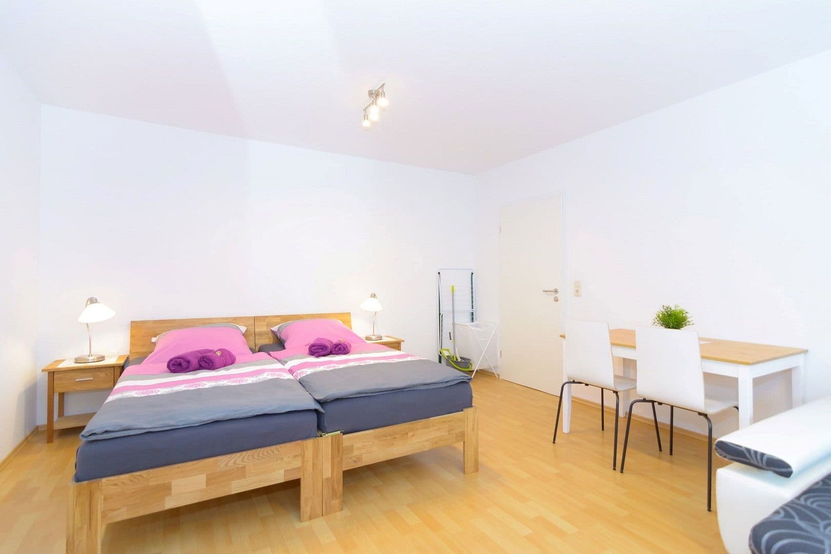 Predaj kancelárie 150 m², Nürnberg, Bavorsko Predaj kancelárie 150 m², Nürnberg, Bavorsko