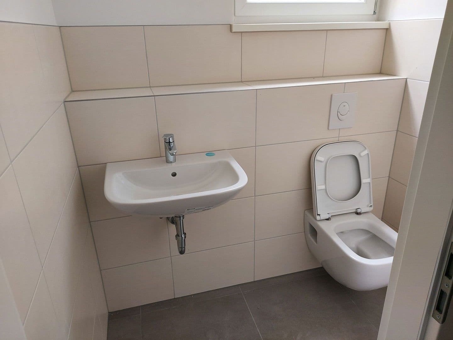 Prenájom nebytového priestoru 137 m², Allerheiligenstr. 13, Frankfurt, Hesensko Prenájom nebytového priestoru 137 m², Allerheiligenstr. 13, Frankfurt, Hesensko