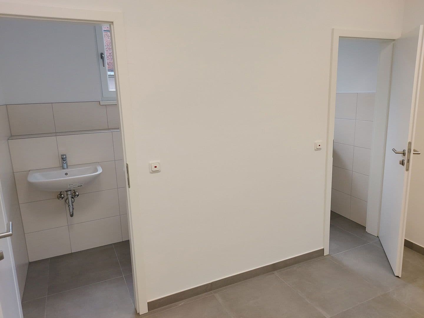 Prenájom nebytového priestoru 137 m², Allerheiligenstr. 13, Frankfurt, Hesensko Prenájom nebytového priestoru 137 m², Allerheiligenstr. 13, Frankfurt, Hesensko