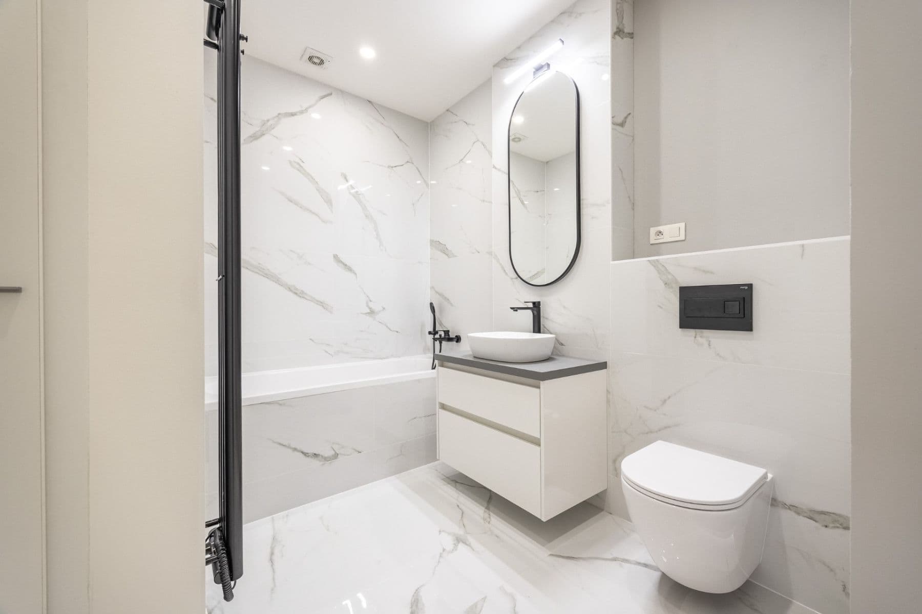 Predaj bytu 3-izbový 77 m², Petrská, Praha, Praha Predaj bytu 3-izbový 77 m², Petrská, Praha, Praha