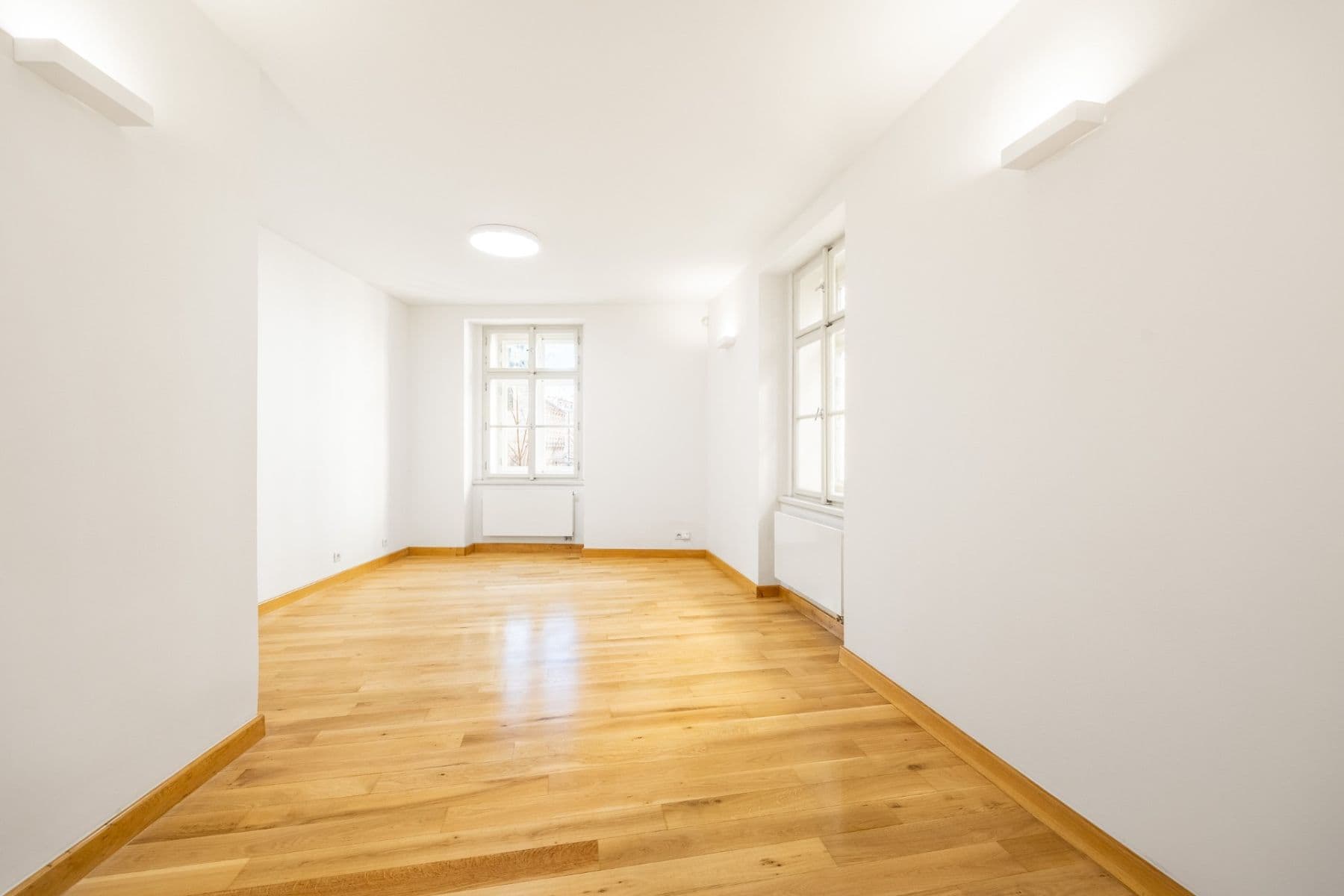 Predaj bytu 3-izbový 77 m², Petrská, Praha, Praha Predaj bytu 3-izbový 77 m², Petrská, Praha, Praha