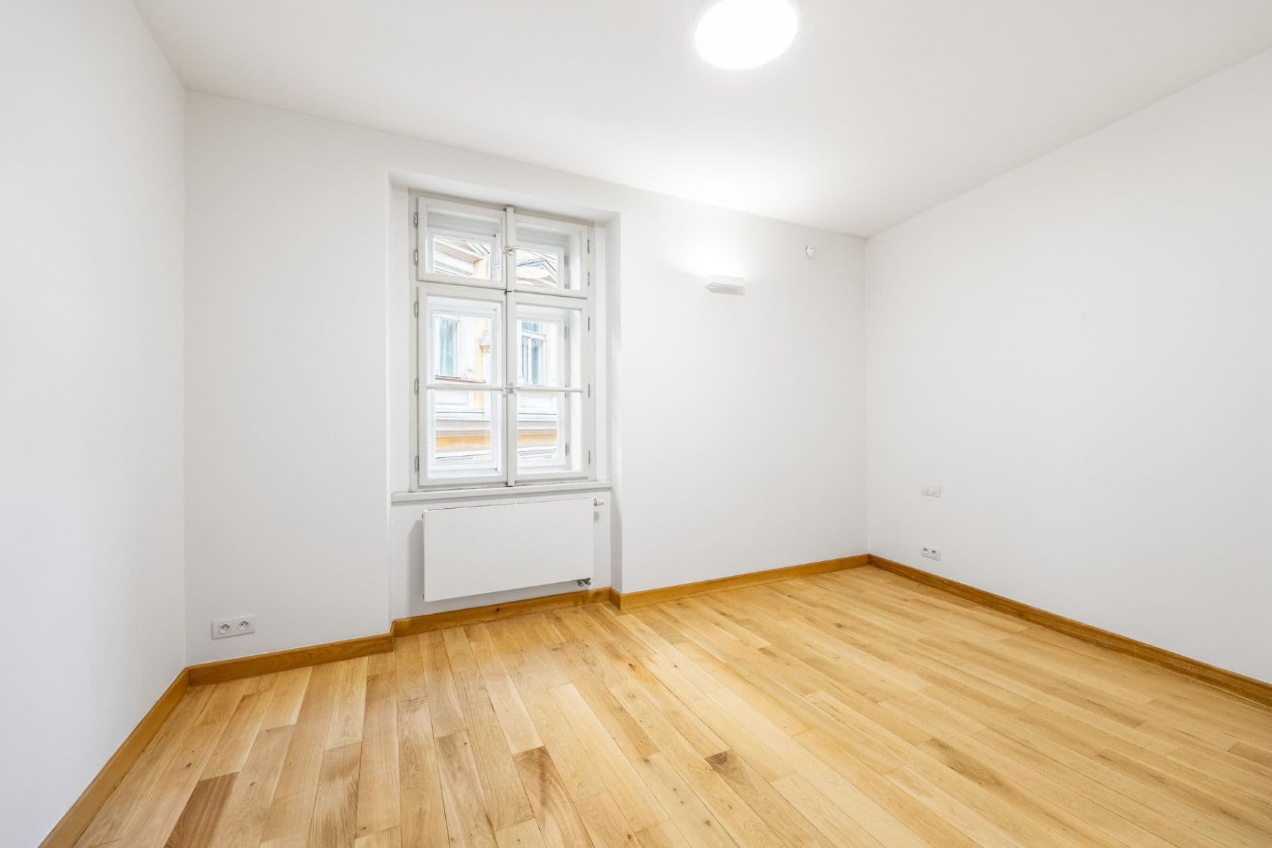 Predaj bytu 3-izbový 77 m², Petrská, Praha, Praha Predaj bytu 3-izbový 77 m², Petrská, Praha, Praha