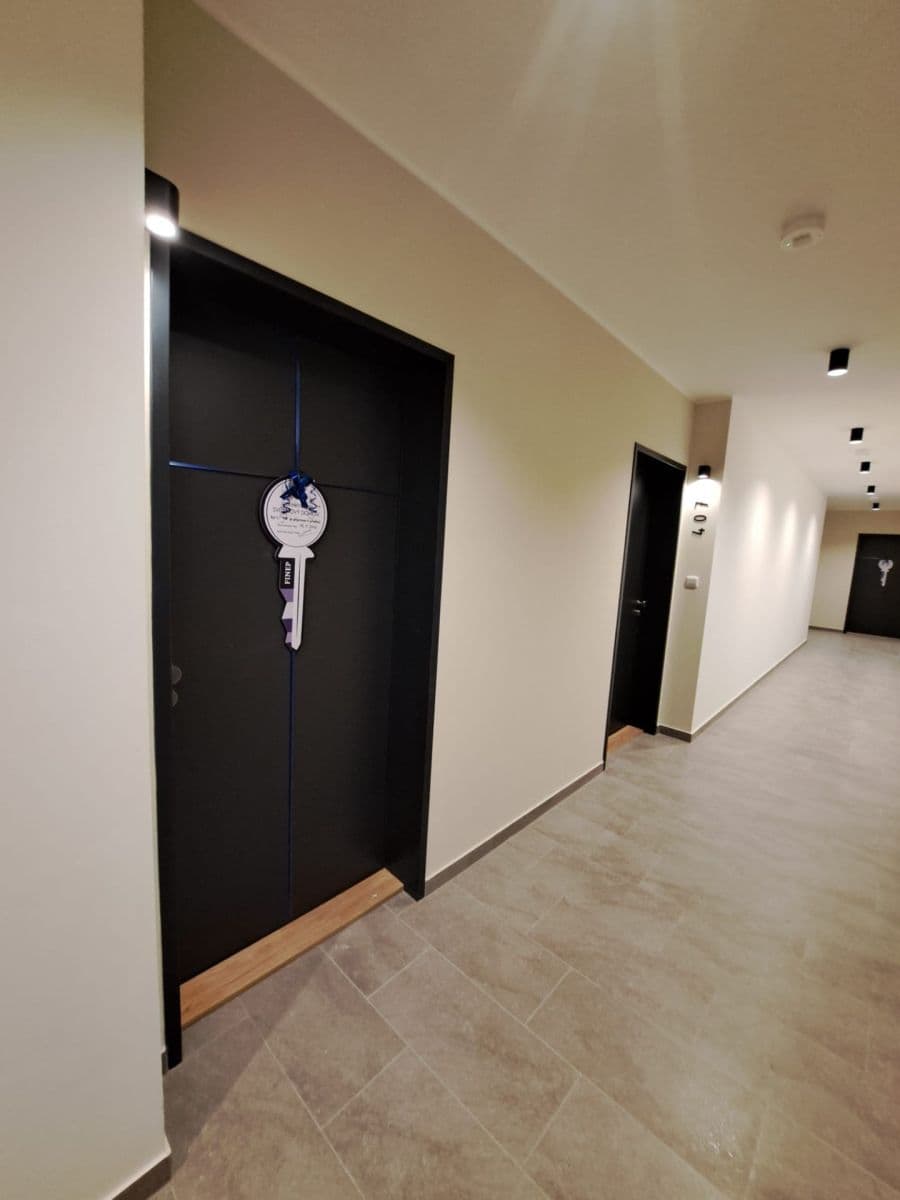 Prenájom bytu 1-izbový 41 m², Honzíkova, Praha, Praha Prenájom bytu 1-izbový 41 m², Honzíkova, Praha, Praha