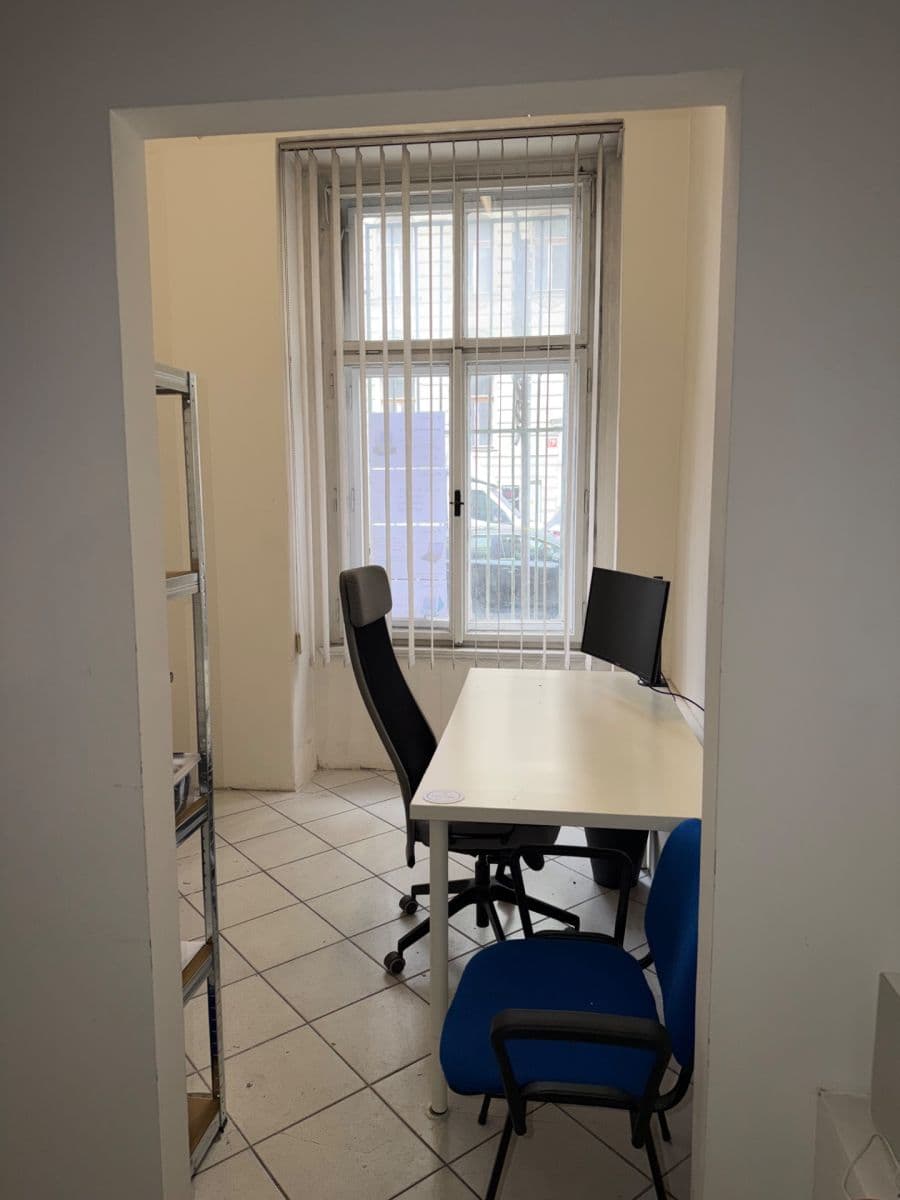 Prenájom nebytového priestoru 15 m², Sokolská, Praha, Praha Prenájom nebytového priestoru 15 m², Sokolská, Praha, Praha