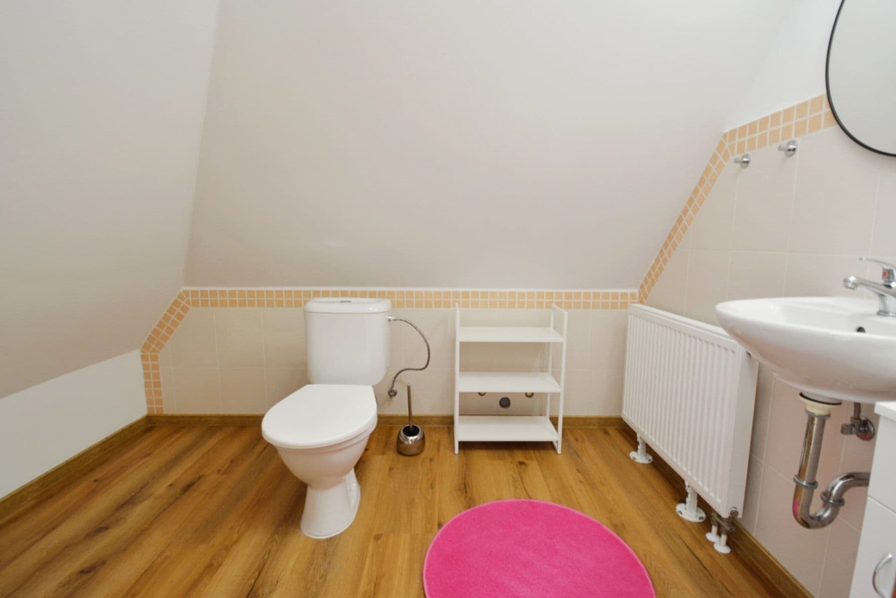 Prenájom bytu 2-izbový 87 m², Chodovická, Praha, Praha Prenájom bytu 2-izbový 87 m², Chodovická, Praha, Praha