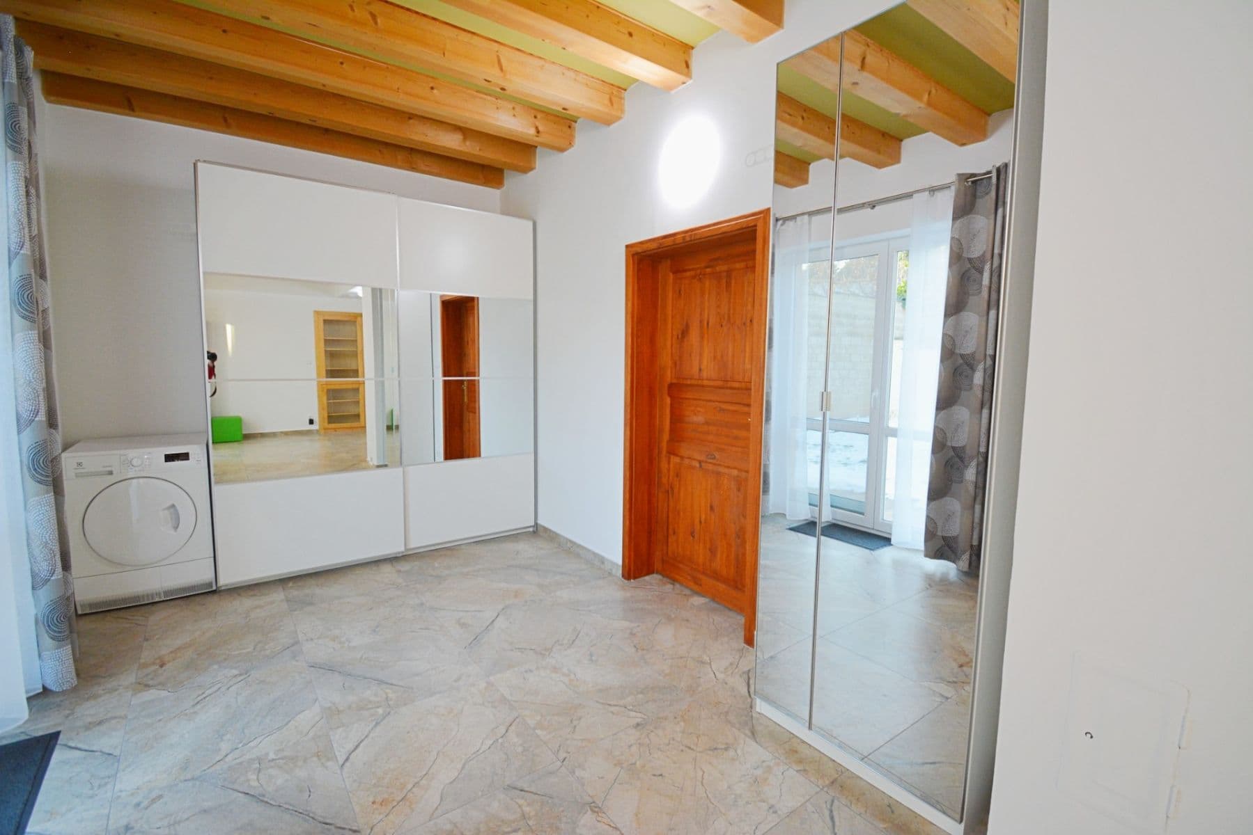 Prenájom bytu 2-izbový 87 m², Chodovická, Praha, Praha Prenájom bytu 2-izbový 87 m², Chodovická, Praha, Praha