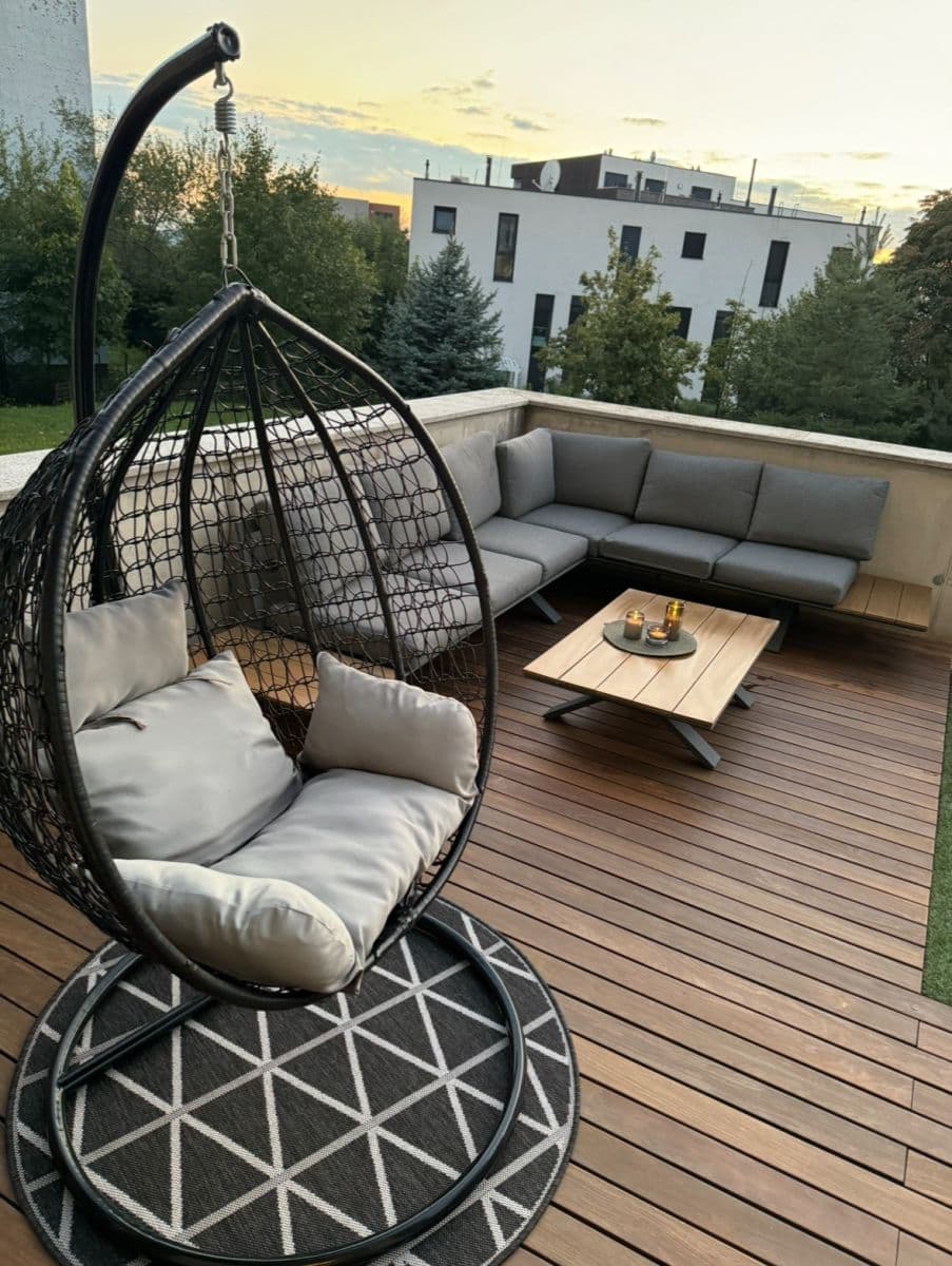 Prenájom bytu 2-izbový 62 m², Drotárska cesta, Bratislava - mestská časť Staré Mesto, Bratislavský kraj Prenájom bytu 2-izbový 62 m², Drotárska cesta, Bratislava - mestská časť Staré Mesto, Bratislavský kraj