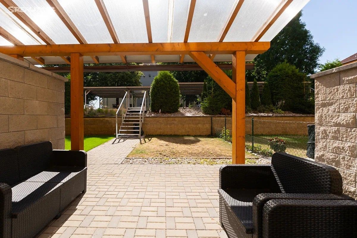 Prenájom bytu 2-izbový 53 m², Chomutovská, Most, Ústecký kraj Prenájom bytu 2-izbový 53 m², Chomutovská, Most, Ústecký kraj