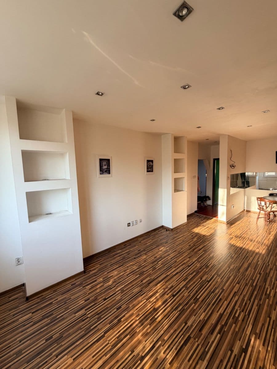 Predaj bytu 3-izbový 74 m², Flemingova, Karviná, Moravskoslezský kraj Predaj bytu 3-izbový 74 m², Flemingova, Karviná, Moravskoslezský kraj