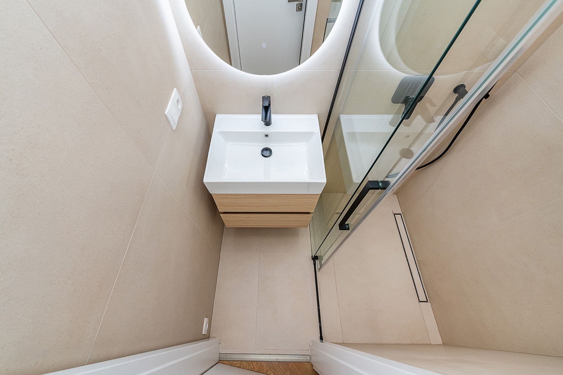 Predaj bytu 2-izbový 54 m², Ruská, Praha, Praha Predaj bytu 2-izbový 54 m², Ruská, Praha, Praha