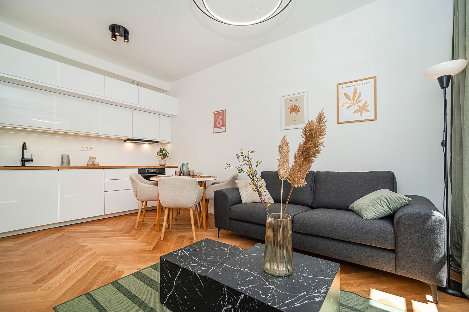 Predaj bytu 2-izbový 54 m², Ruská, Praha, Praha Predaj bytu 2-izbový 54 m², Ruská, Praha, Praha