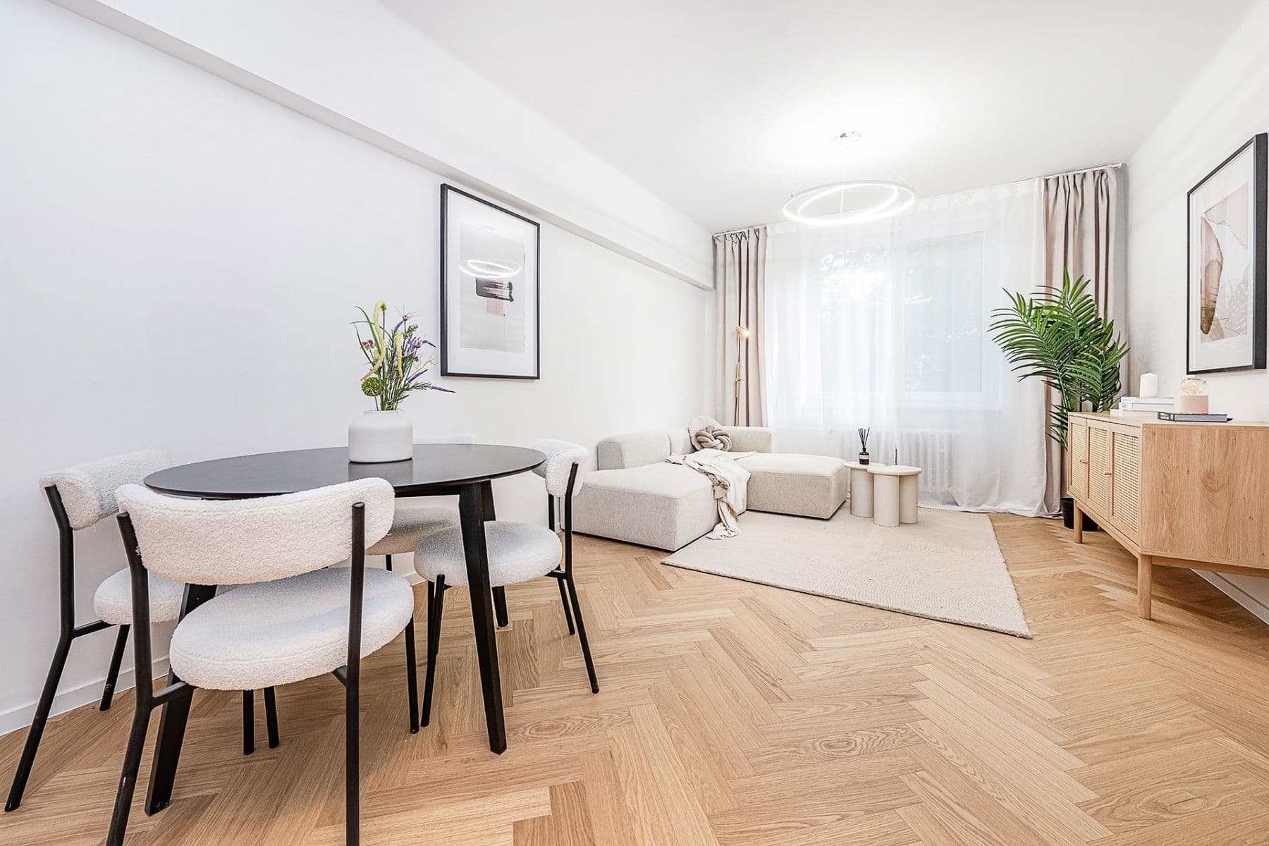 Predaj bytu 2-izbový 54 m², Ruská, Praha, Praha Predaj bytu 2-izbový 54 m², Ruská, Praha, Praha
