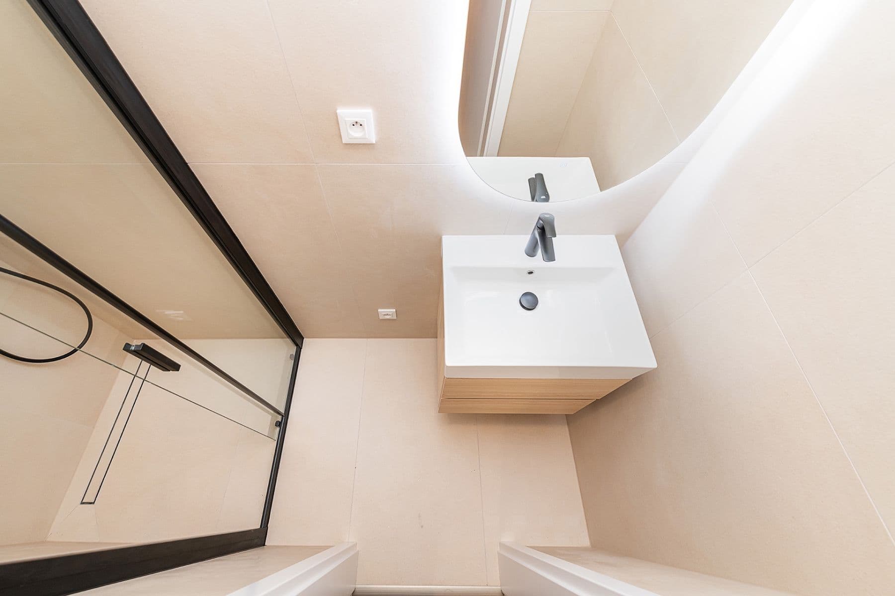 Predaj bytu 2-izbový 54 m², Ruská, Praha, Praha Predaj bytu 2-izbový 54 m², Ruská, Praha, Praha