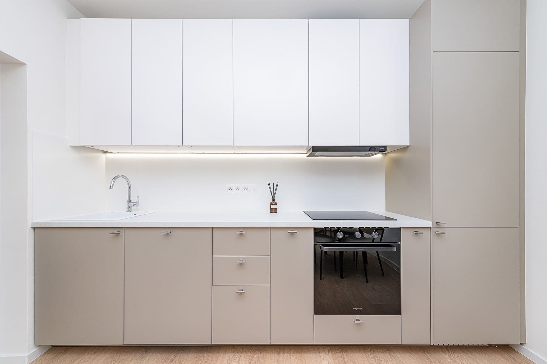 Predaj bytu 3-izbový 55 m², Kavkazská, Praha, Praha Predaj bytu 3-izbový 55 m², Kavkazská, Praha, Praha