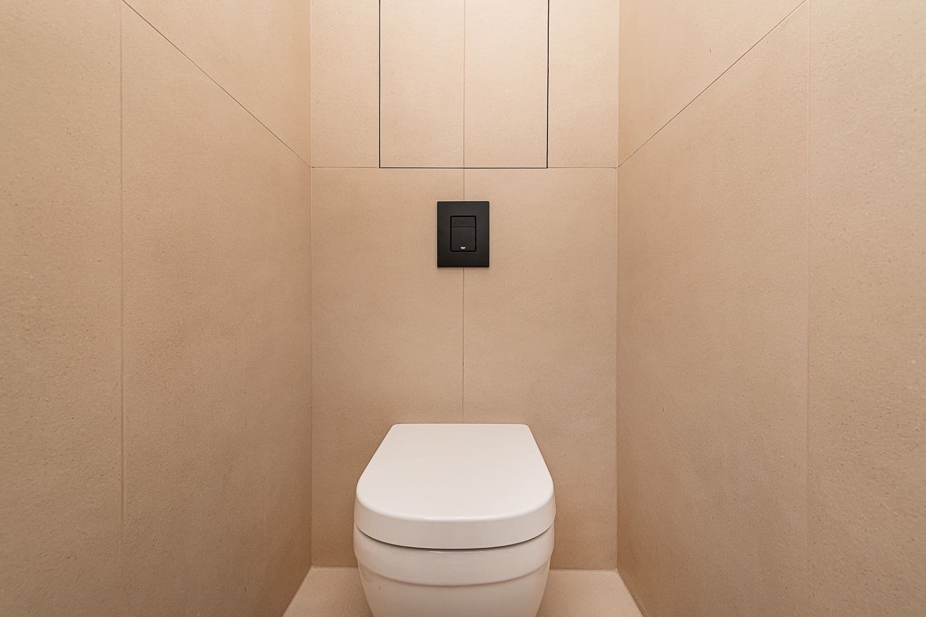 Predaj bytu 3-izbový 55 m², Kavkazská, Praha, Praha Predaj bytu 3-izbový 55 m², Kavkazská, Praha, Praha