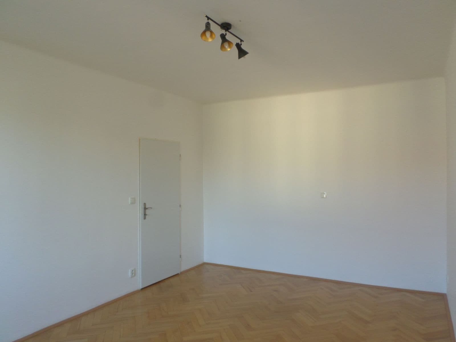 Prenájom bytu 2-izbový 62 m², K Lánu, Praha, Praha Prenájom bytu 2-izbový 62 m², K Lánu, Praha, Praha