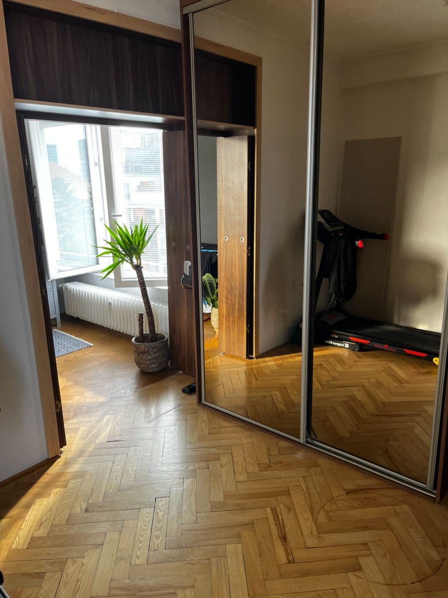 Predaj bytu 3-izbový 51 m², Krumlovská, Praha, Praha Predaj bytu 3-izbový 51 m², Krumlovská, Praha, Praha
