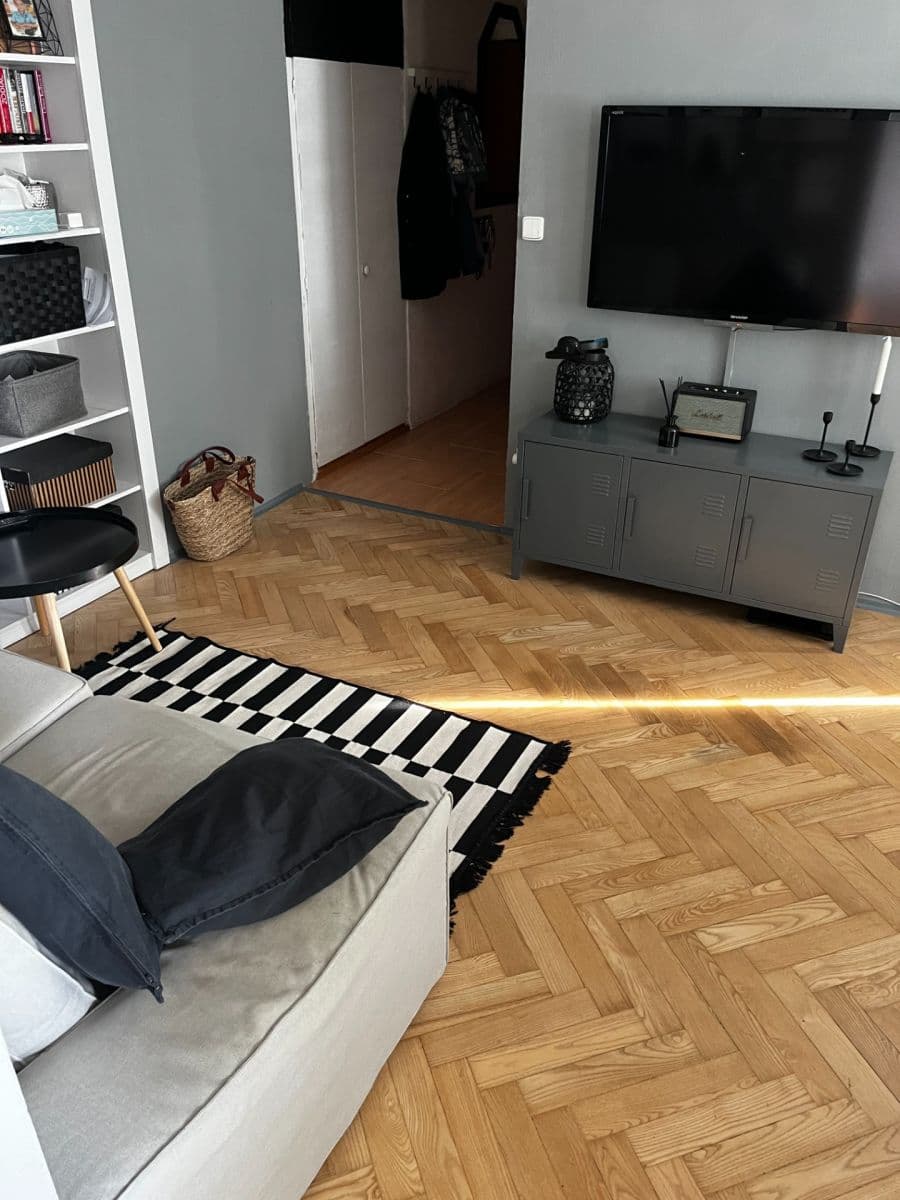 Predaj bytu 3-izbový 51 m², Krumlovská, Praha, Praha Predaj bytu 3-izbový 51 m², Krumlovská, Praha, Praha