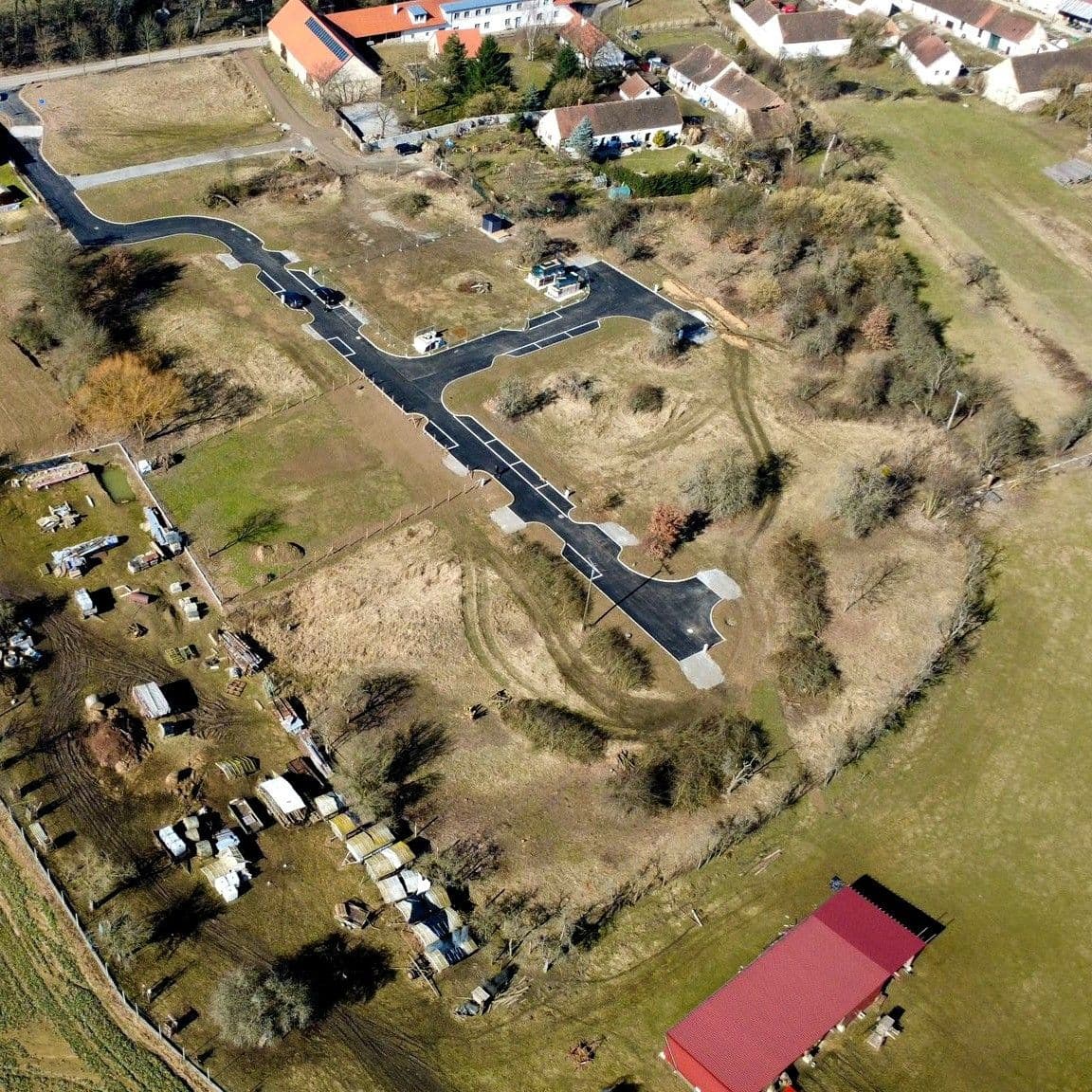 Predaj pozemku 1.100 m², Dobev, Jihočeský kraj Predaj pozemku 1.100 m², Dobev, Jihočeský kraj