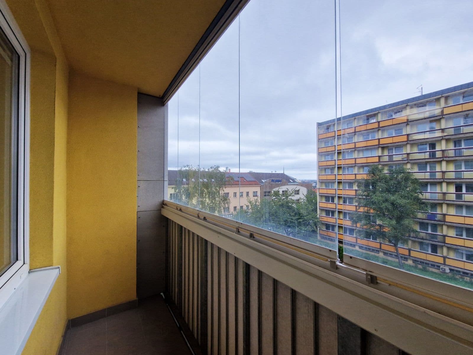 Prenájom bytu 2-izbový 43 m², Jemnická, Praha, Praha Prenájom bytu 2-izbový 43 m², Jemnická, Praha, Praha