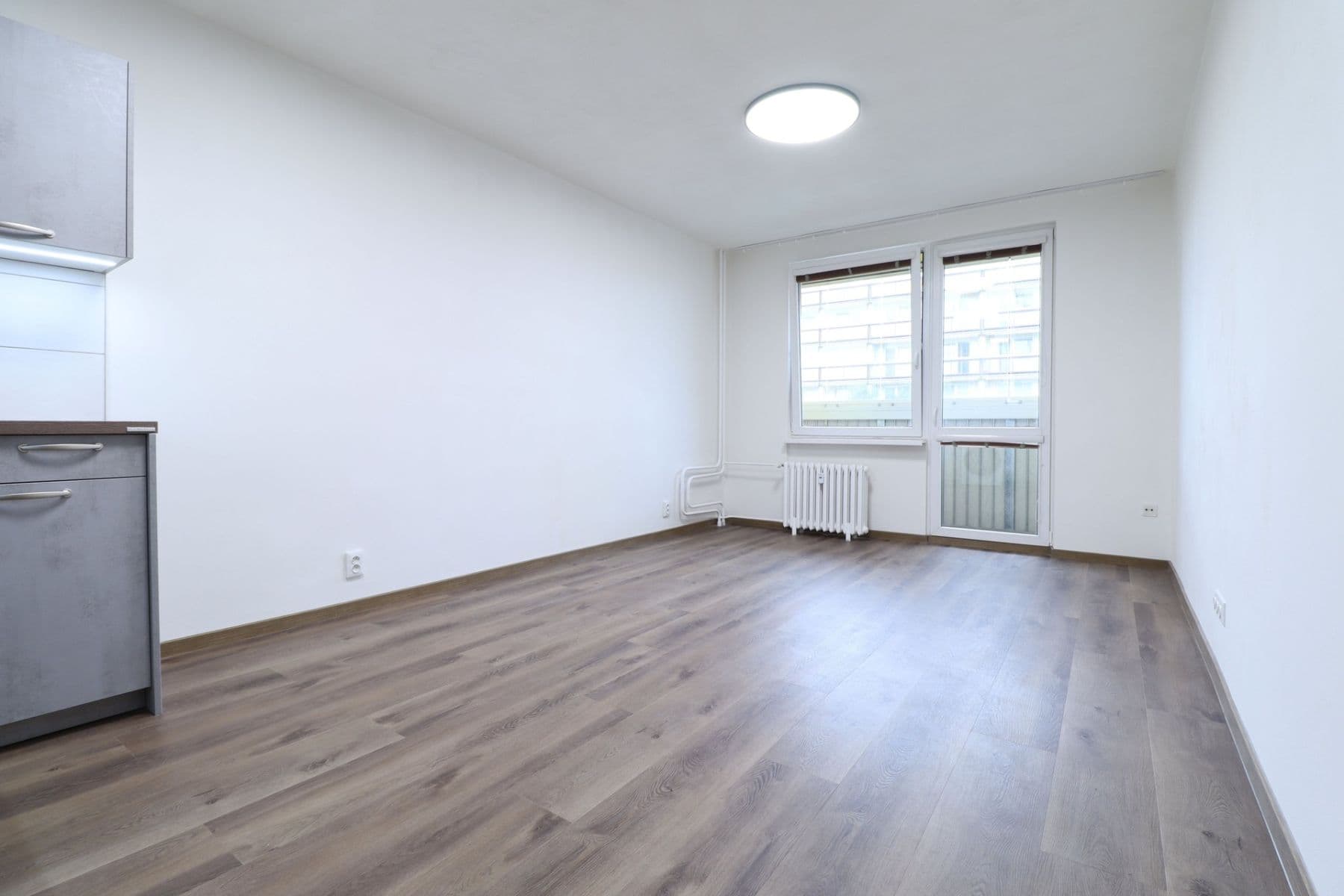Prenájom bytu 2-izbový 43 m², Jemnická, Praha, Praha Prenájom bytu 2-izbový 43 m², Jemnická, Praha, Praha
