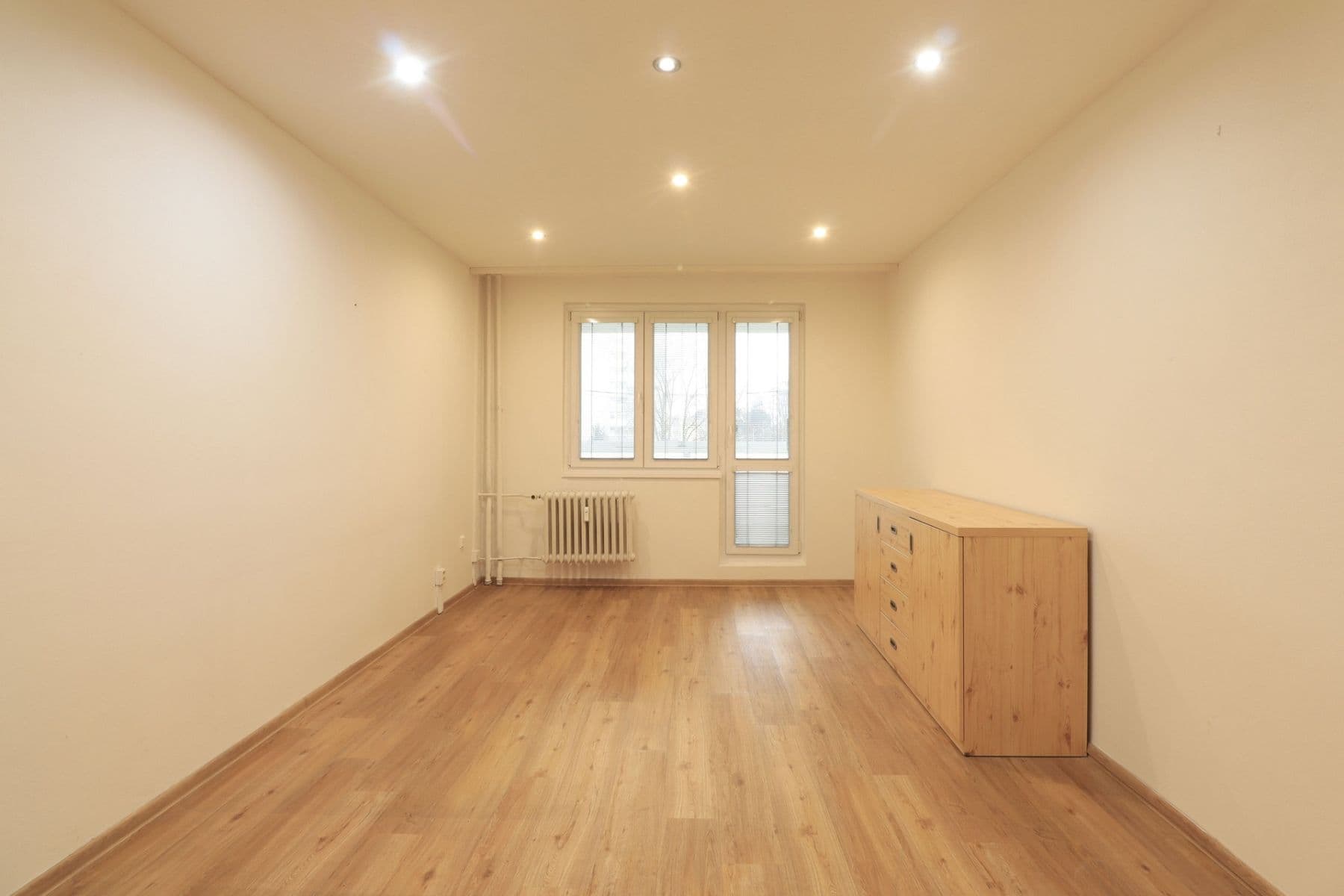 Prenájom bytu 2-izbový 60 m², Wednesbury, Kladno, Středočeský kraj Prenájom bytu 2-izbový 60 m², Wednesbury, Kladno, Středočeský kraj