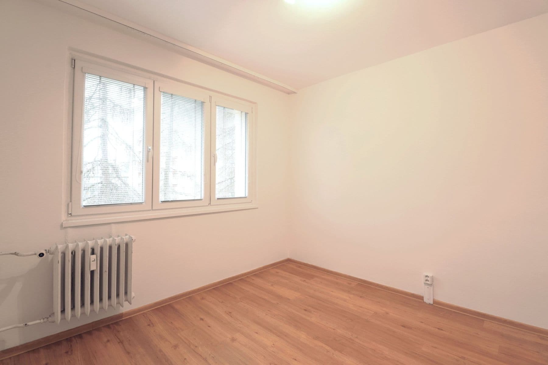 Prenájom bytu 2-izbový 60 m², Wednesbury, Kladno, Středočeský kraj Prenájom bytu 2-izbový 60 m², Wednesbury, Kladno, Středočeský kraj