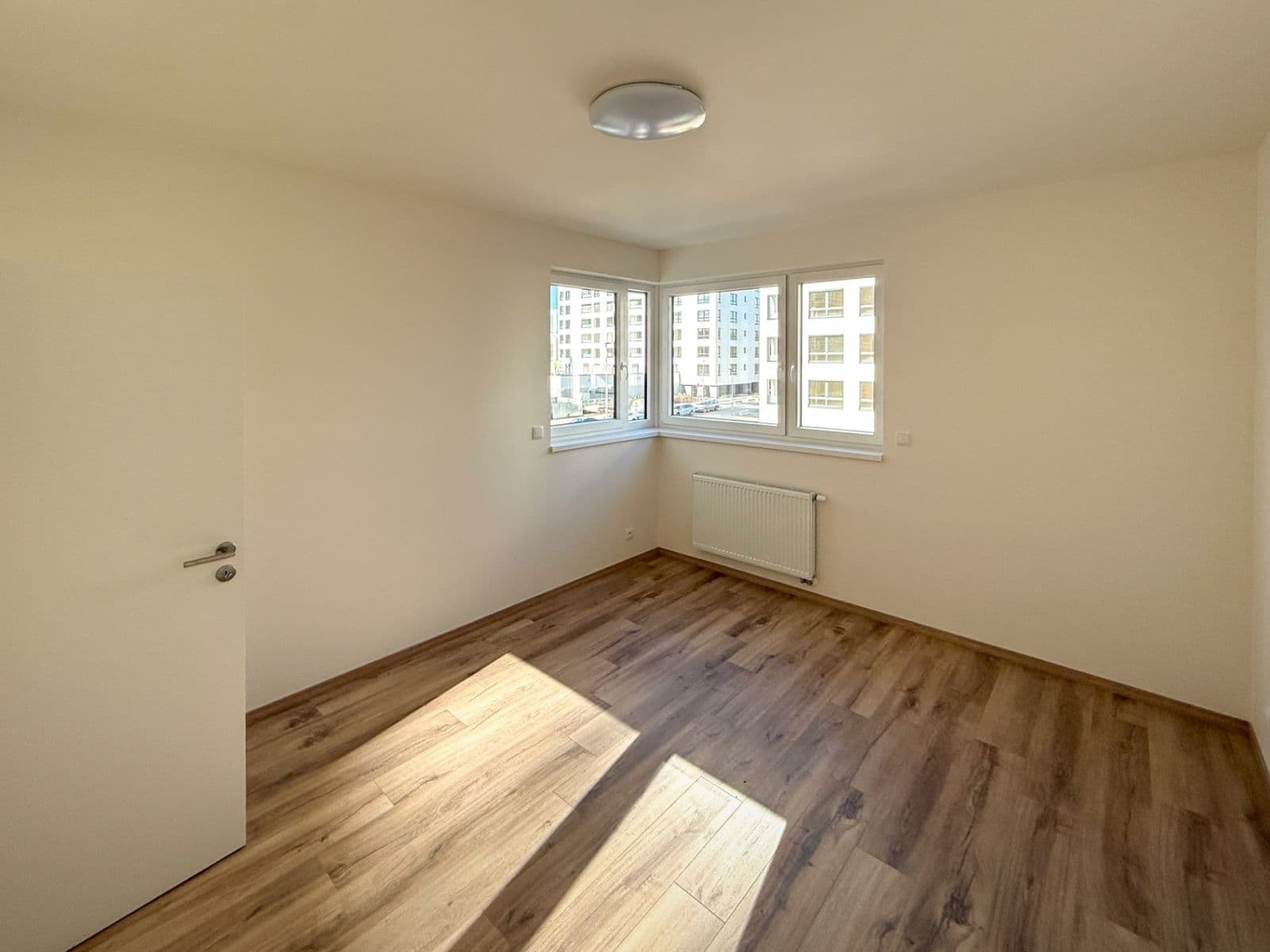 Prenájom bytu 2-izbový 58 m², Pod Harfou, Praha, Praha Prenájom bytu 2-izbový 58 m², Pod Harfou, Praha, Praha