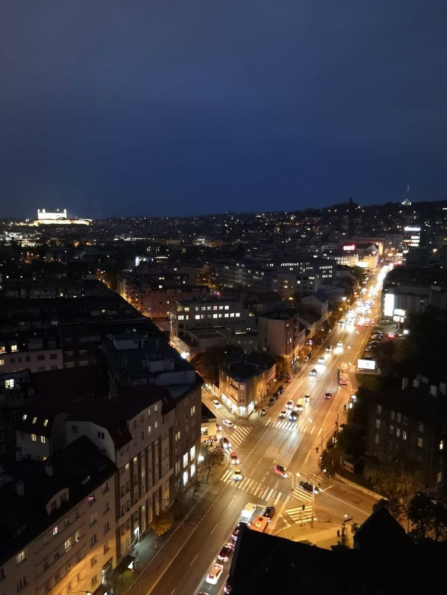 Prenájom bytu 3-izbový 64 m², Šancová, Bratislava - mestská časť Staré Mesto, Bratislavský kraj Prenájom bytu 3-izbový 64 m², Šancová, Bratislava - mestská časť Staré Mesto, Bratislavský kraj