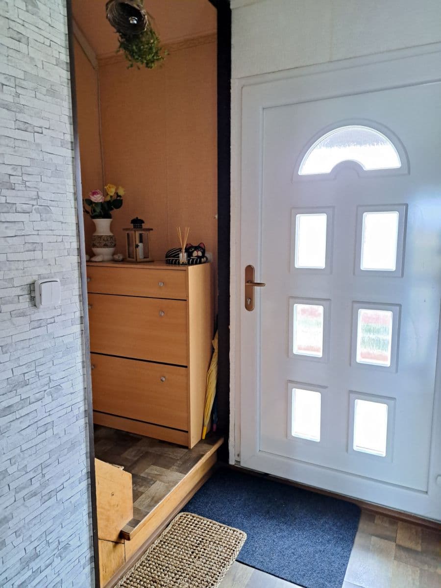 Predaj domu 194 m², pozemek 488 m², Havlíčkova, Nové Dvory, Středočeský kraj Predaj domu 194 m², pozemek 488 m², Havlíčkova, Nové Dvory, Středočeský kraj