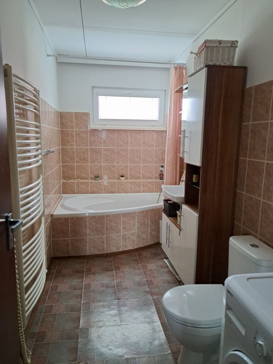 Predaj domu 194 m², pozemek 488 m², Havlíčkova, Nové Dvory, Středočeský kraj Predaj domu 194 m², pozemek 488 m², Havlíčkova, Nové Dvory, Středočeský kraj