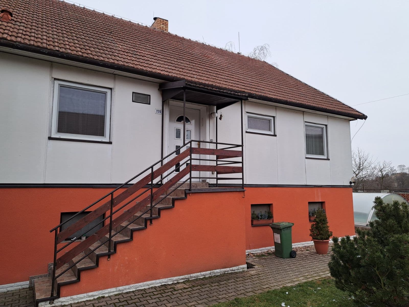 Predaj domu 194 m², pozemek 488 m², Havlíčkova, Nové Dvory, Středočeský kraj Predaj domu 194 m², pozemek 488 m², Havlíčkova, Nové Dvory, Středočeský kraj