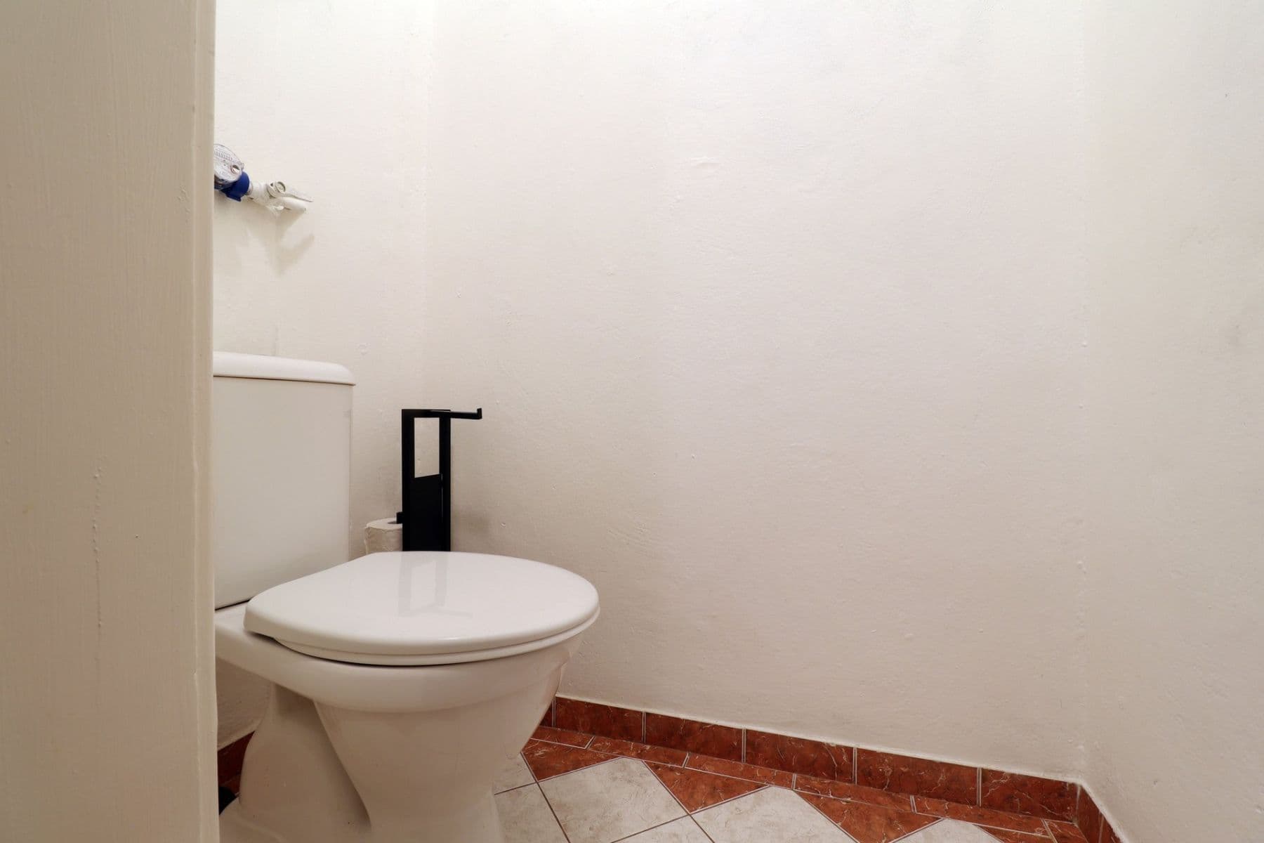 Prenájom bytu 2-izbový 50 m², Biskupcova, Praha, Praha Prenájom bytu 2-izbový 50 m², Biskupcova, Praha, Praha