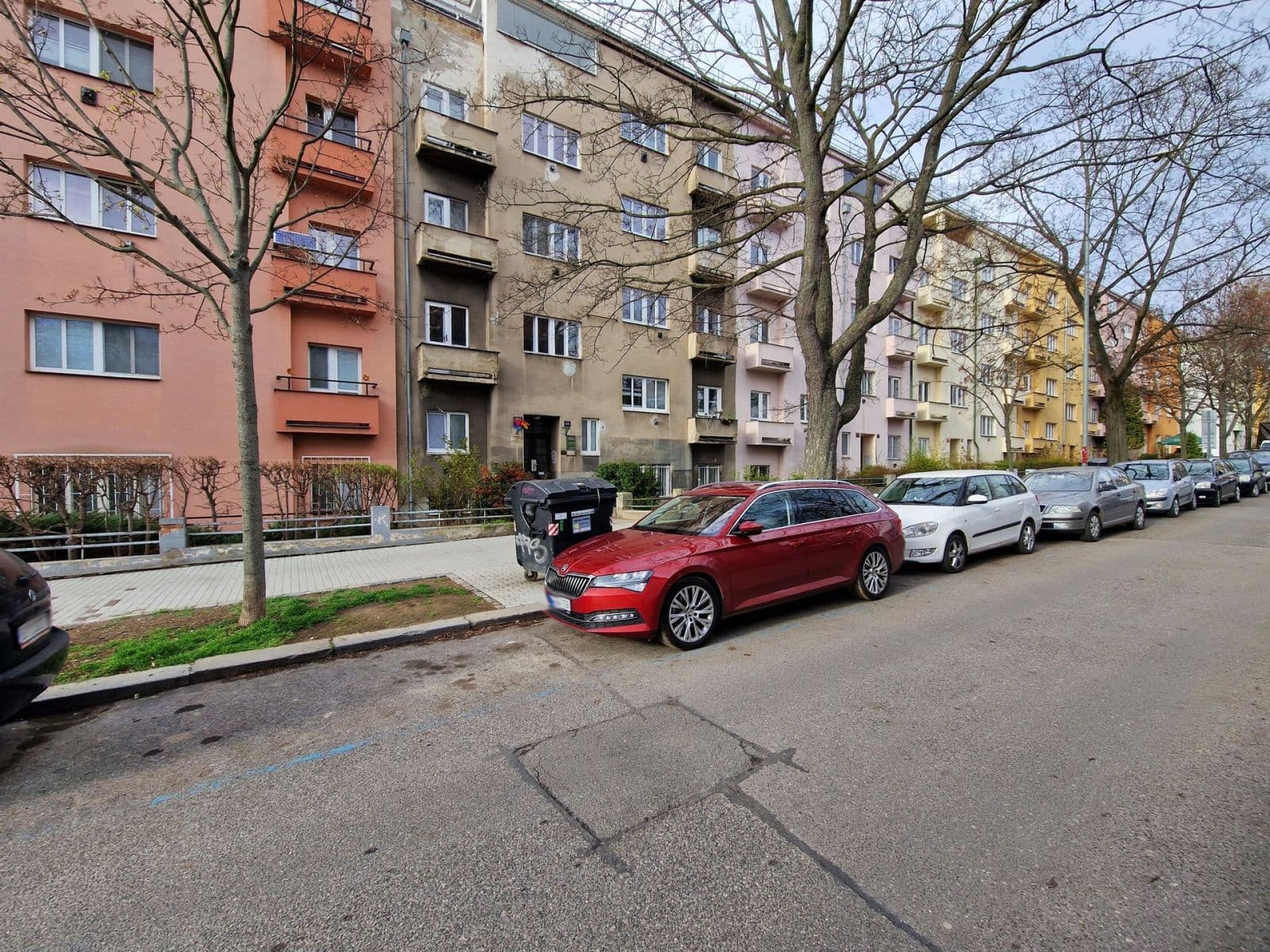 Prenájom bytu 2-izbový 50 m², Biskupcova, Praha, Praha Prenájom bytu 2-izbový 50 m², Biskupcova, Praha, Praha