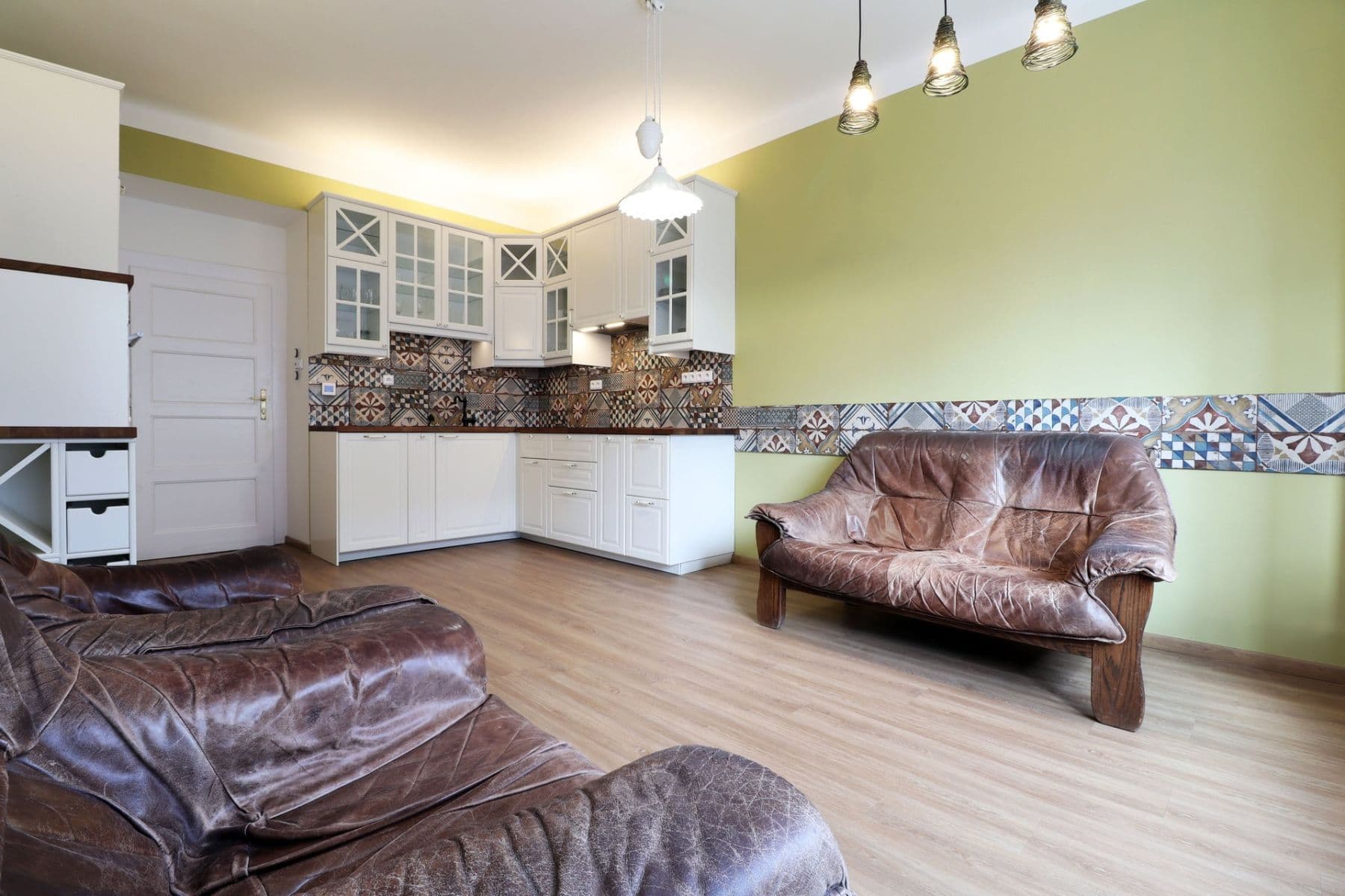 Prenájom bytu 2-izbový 50 m², Biskupcova, Praha, Praha Prenájom bytu 2-izbový 50 m², Biskupcova, Praha, Praha