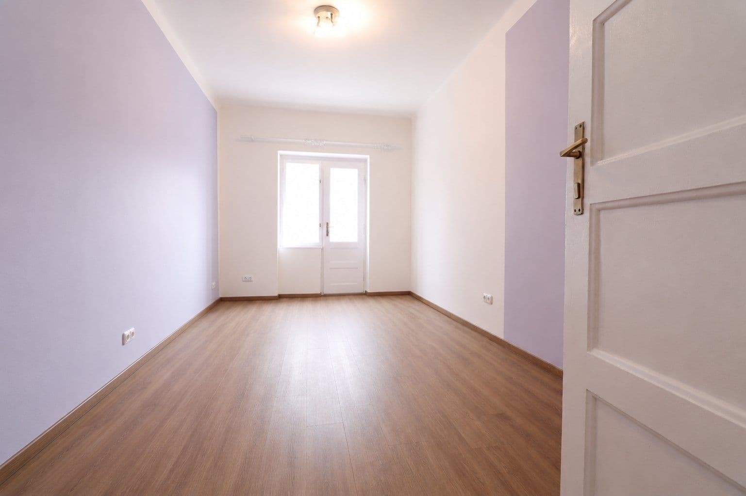 Prenájom bytu 2-izbový 50 m², Biskupcova, Praha, Praha Prenájom bytu 2-izbový 50 m², Biskupcova, Praha, Praha
